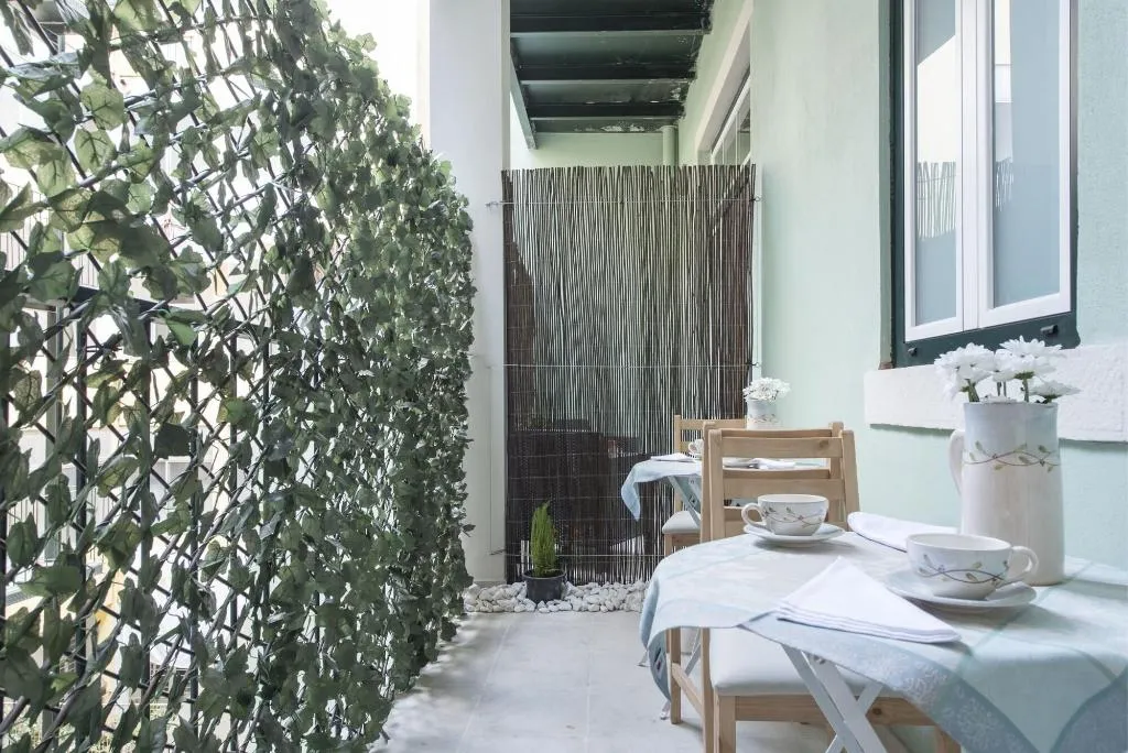Terrace, Lisbon Inn Lapa, Lisbon