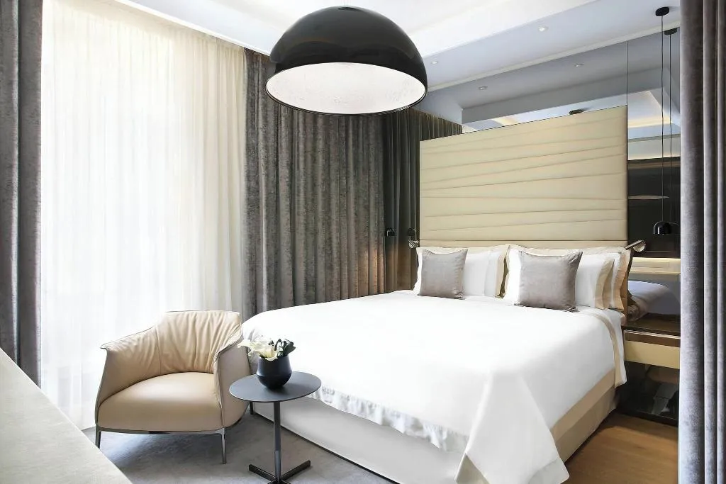 Room, Excelsior Hotel Gallia, a Luxury Collection Hotel, Milan
