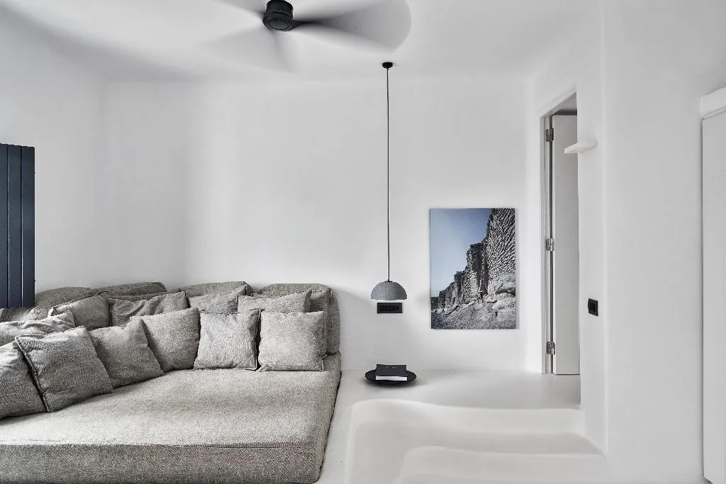 VILLA WITH PRIVATE POOL Room, Pantheon Villas, Santorini