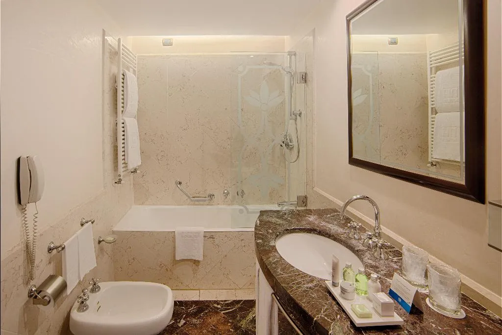 DOUBLE STANDARD Room, NH Palermo, Palermo