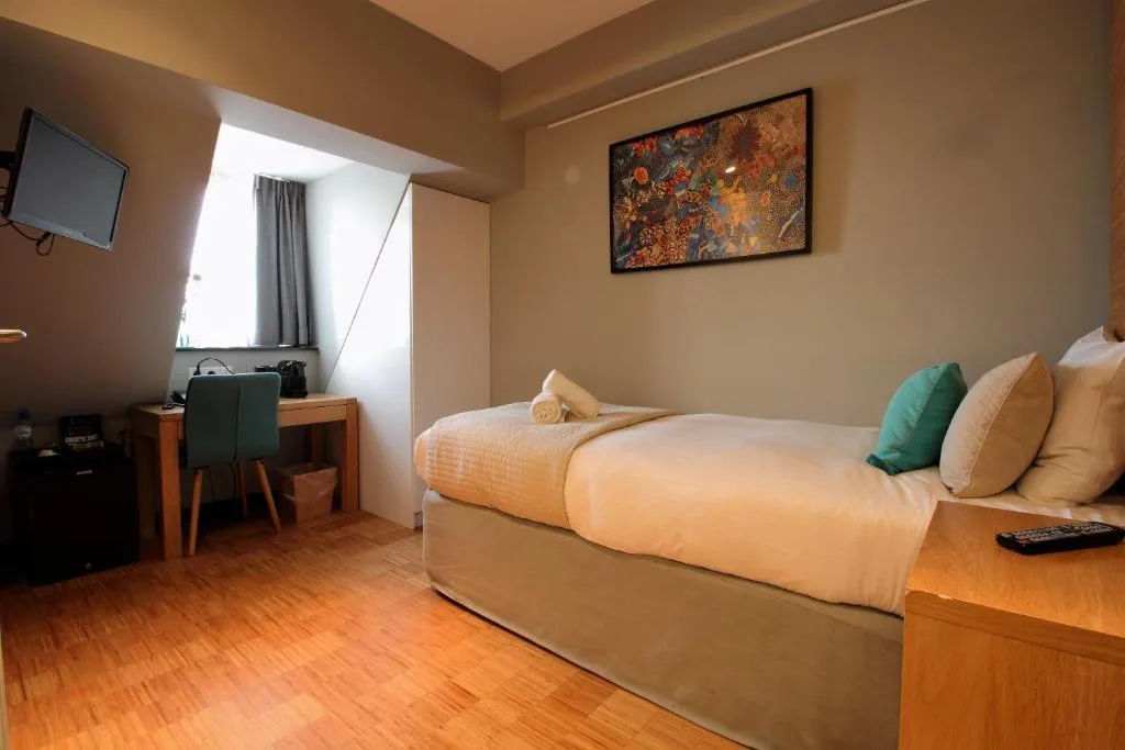 SINGLE STANDARD Room, The Bank Hotel, Amsterdam