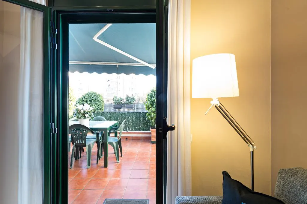 APARTMENT PREMIUM Room, Lugaris Rambla, Barcelona