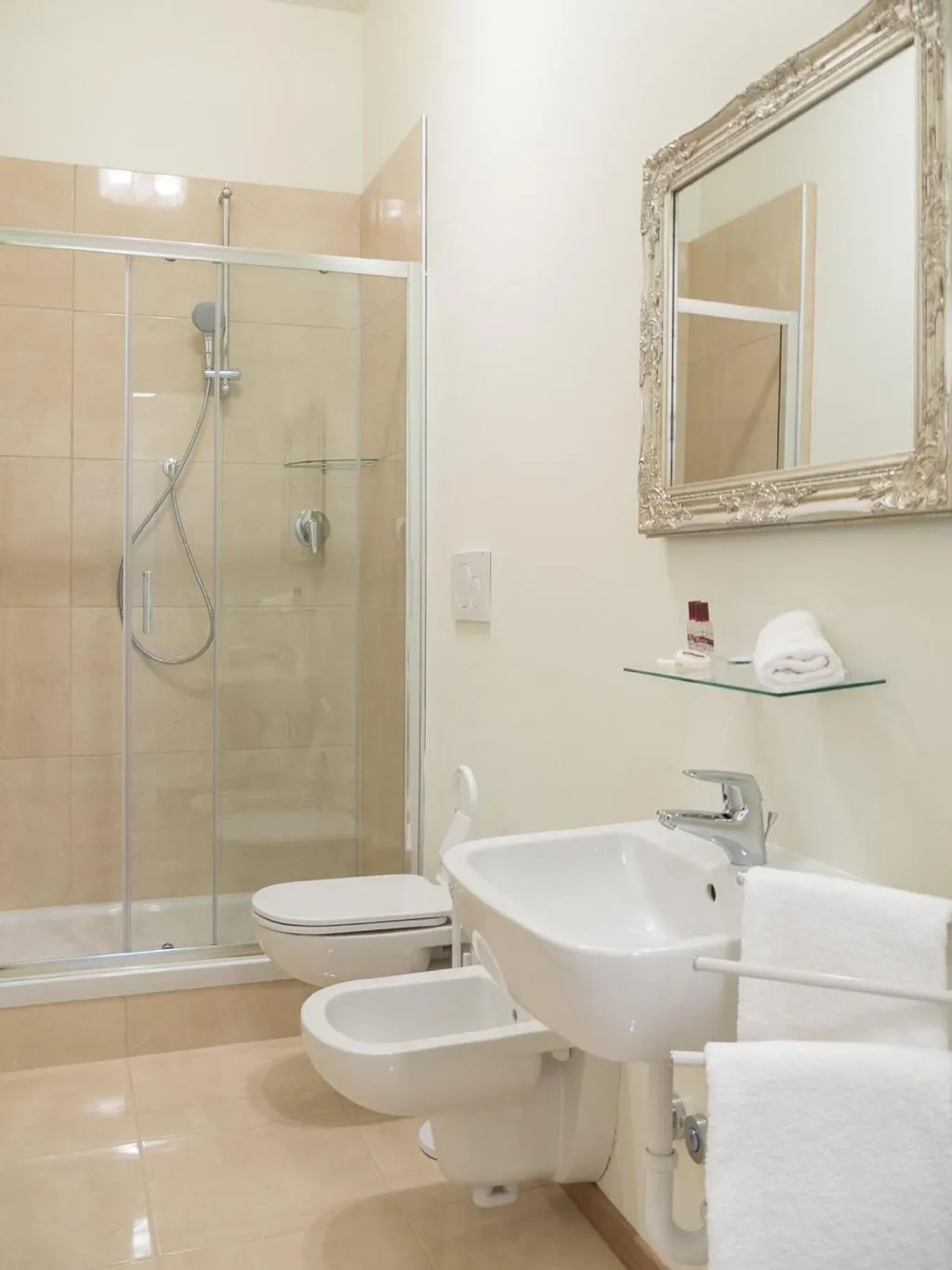 Room, Grand Canal Suites, Venice