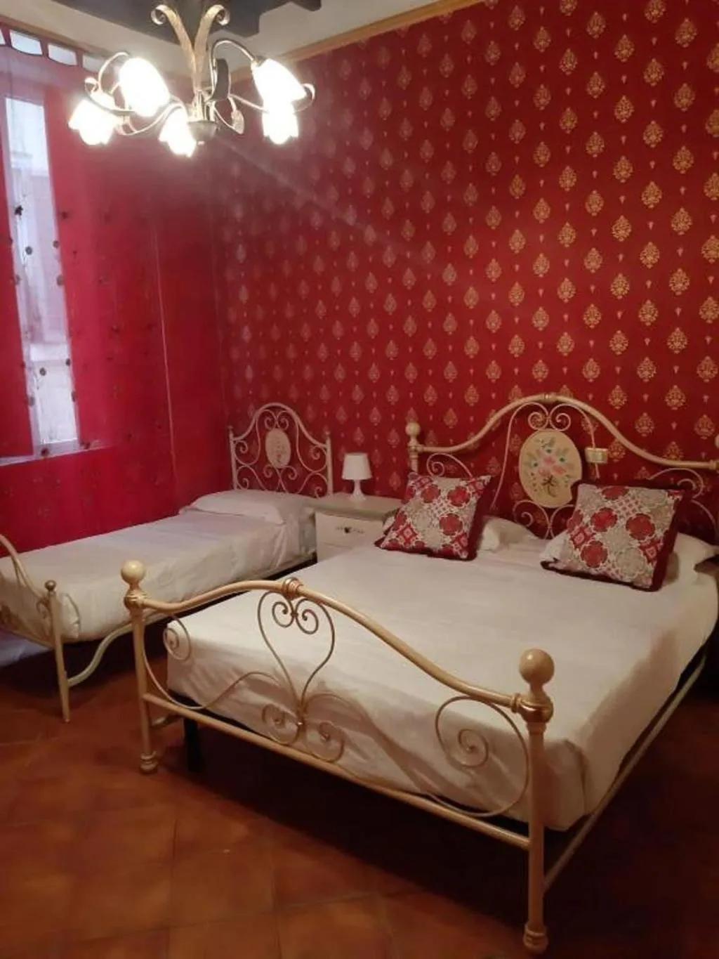 Room, Nova Domizia, Rome