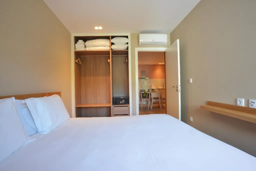 APARTMENT CLASSIC ONE BEDROOM Room, Spot Family Apartments, Porto