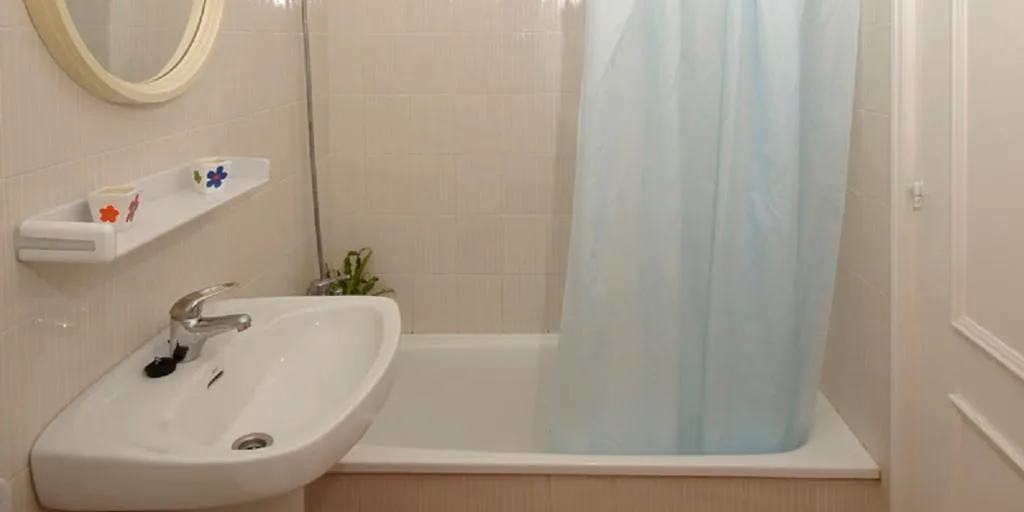 APARTMENT CAPACITY 3 ONE BEDROOM Room, Castell Sol, Menorca