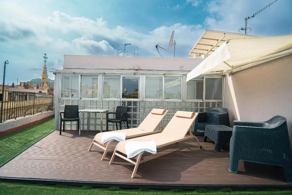 STUDIO WITH TERRACE Room, Smartr Barcelona Ramblas, Barcelona