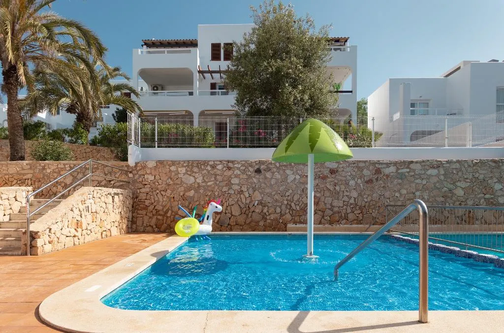 Pool, Hotel Palia Puerto Del Sol, Majorca