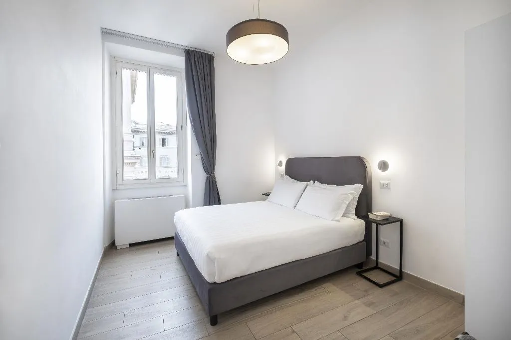 APARTMENT ONE BEDROOM ONE BATHROOM Room, Oriana Homèl Roma, Rome