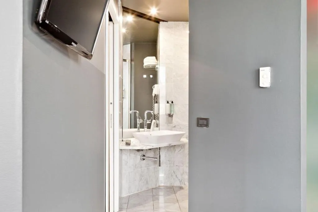 Room, Italiana Hotels Florence, Florence