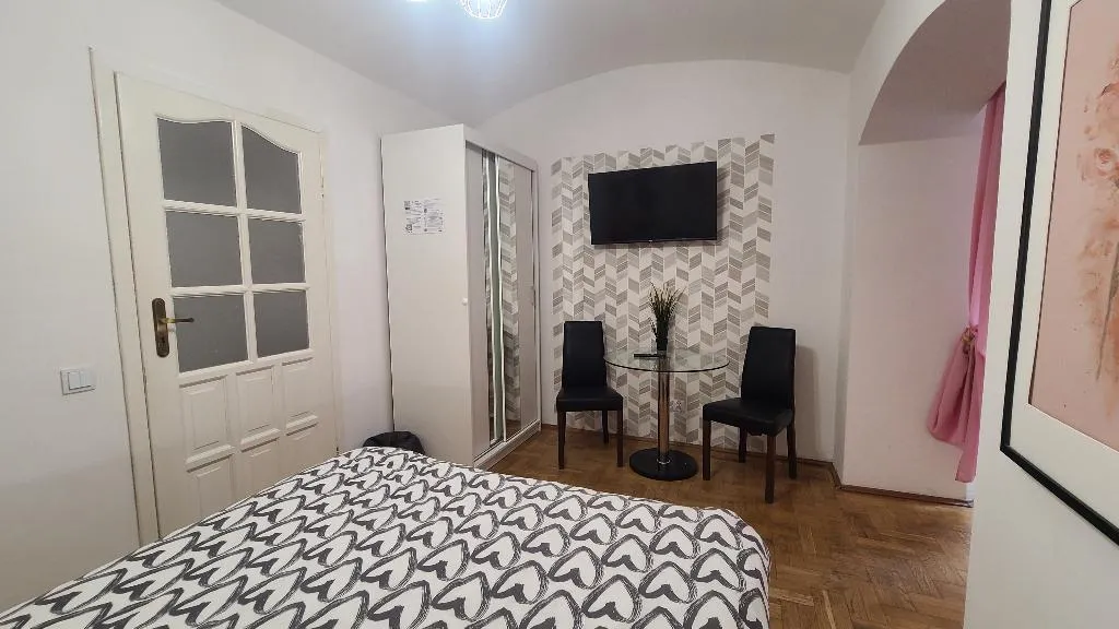 DOUBLE DELUXE Room, Lorf Hostel and Apartments, Krakow