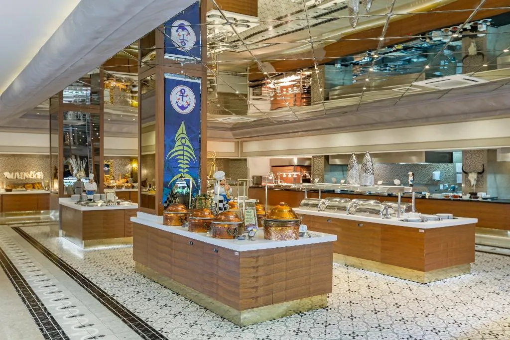 Restaurant, Royal Holiday Palace, Antalya