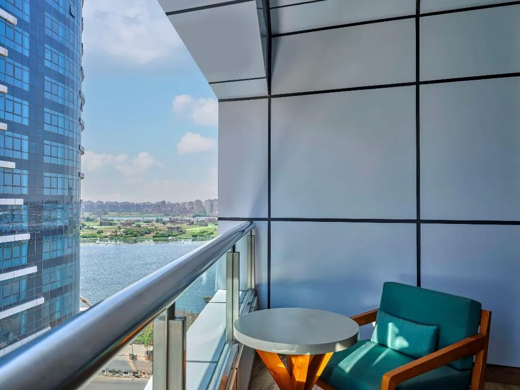 DOUBLE PREMIUM Room, Hilton Cairo Nile Maadi, Cairo