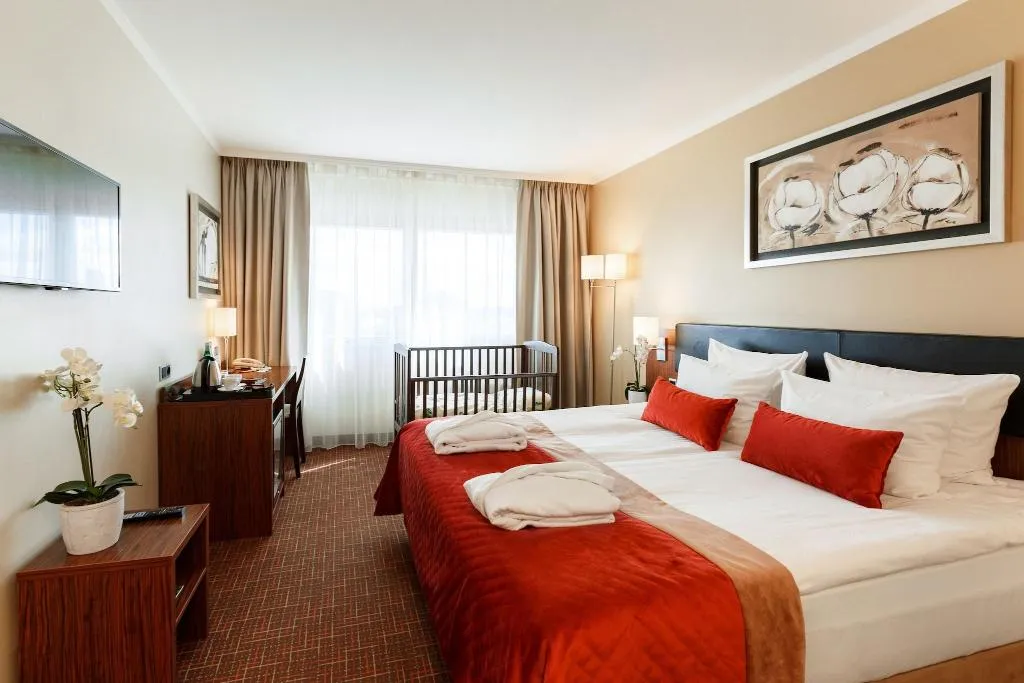 Room, Avalon Hotel & Conferences, Riga