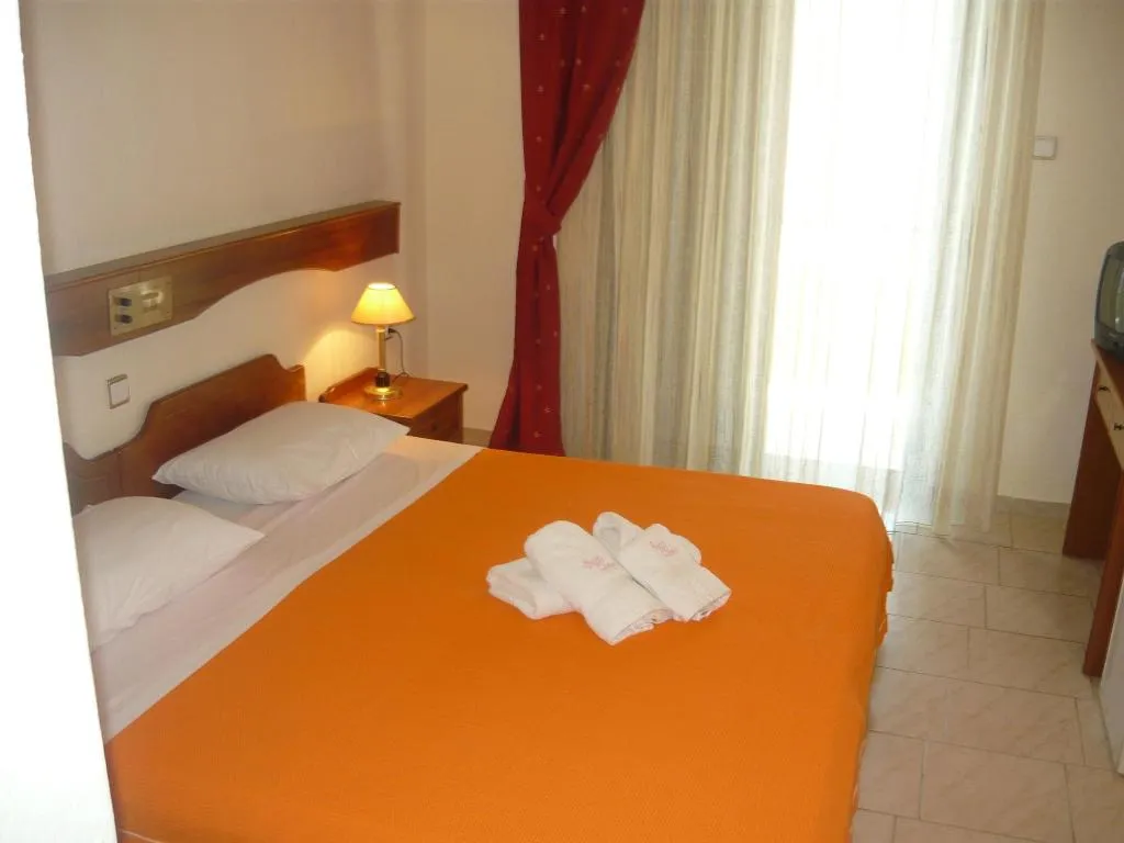 Room, Sun Rise Hotel, Thessaloniki