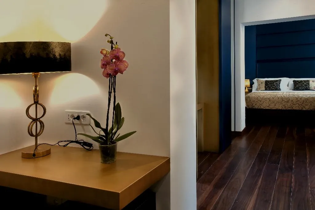 SUITE EXECUTIVE TWO BEDROOMS Room, Palazzo Cartari, Palermo