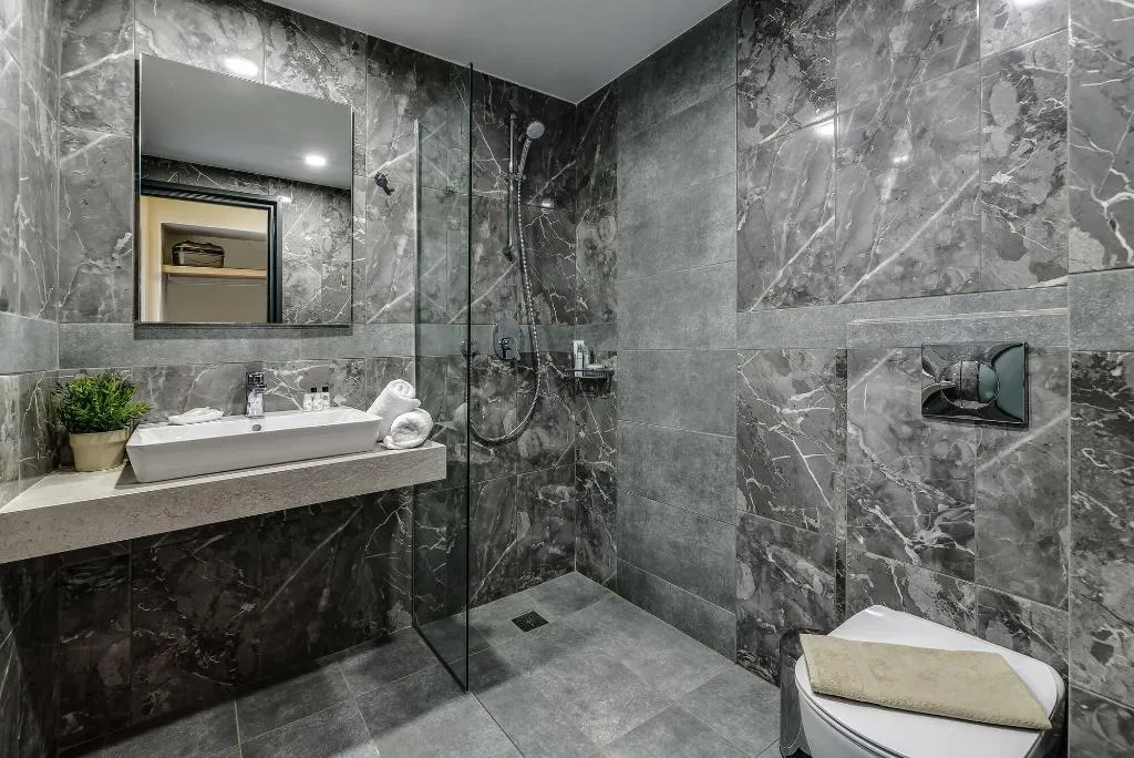 Room, Mosaic, Crete