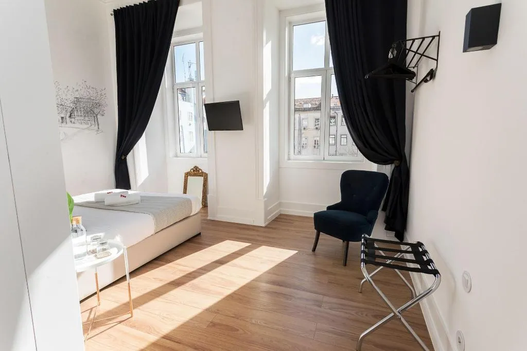 Room, Lisbon Check-In Guesthouse, Lisbon