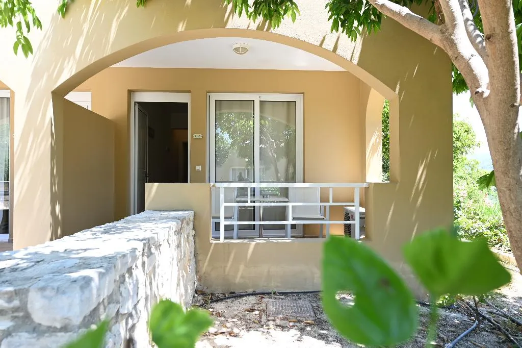 JUNIOR SUITE STANDARD Room, RG Village Crete, Crete