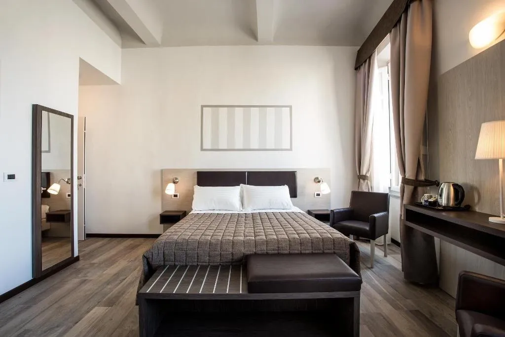 Room, B&B Dimore le Leopoldine, Florence