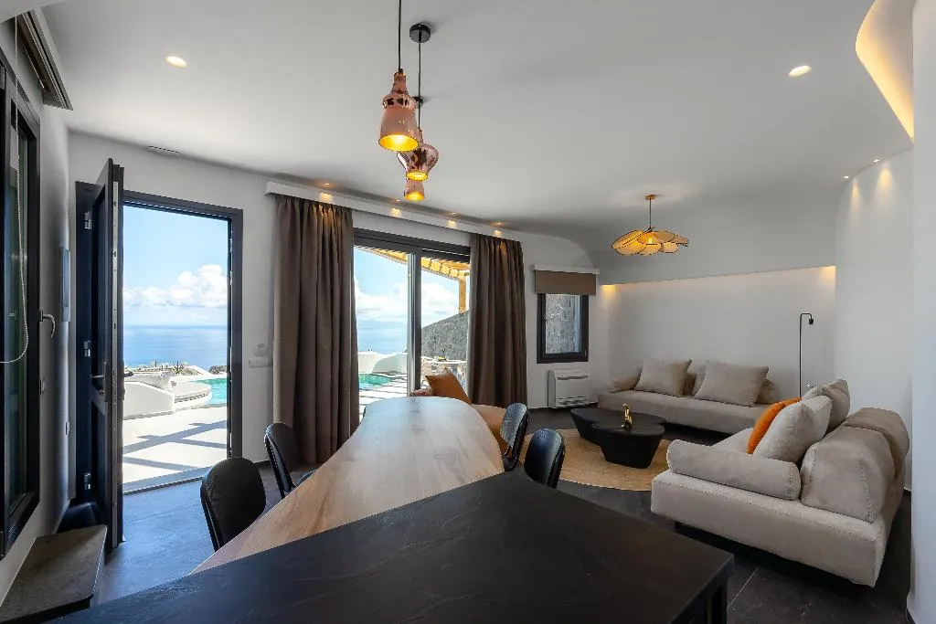 VILLA TWO BEDROOMS TWO BATHROOMS Room, Secret Path Luxury Villas, Santorini