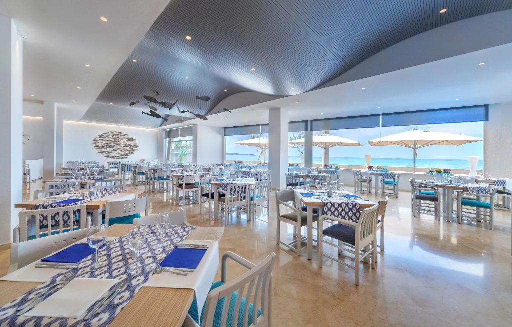 Restaurant, Fontanellas Playa, Majorca