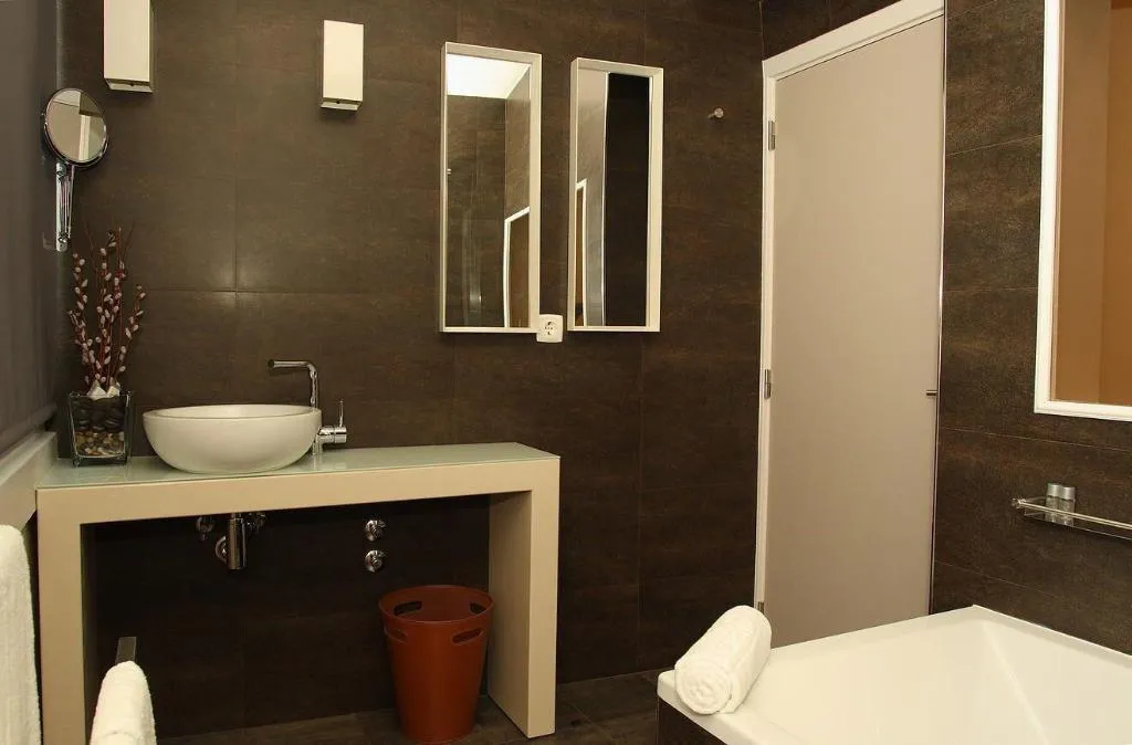 Room, Castilho House, Lisbon