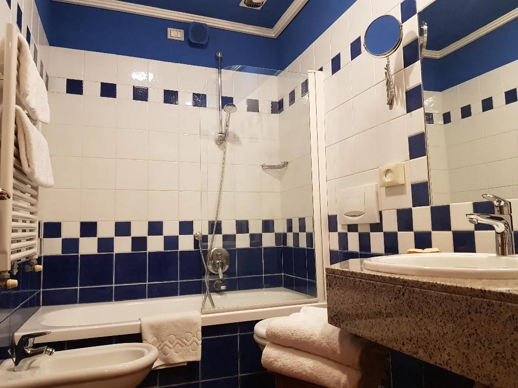 Room, Porta Faenza, Florence