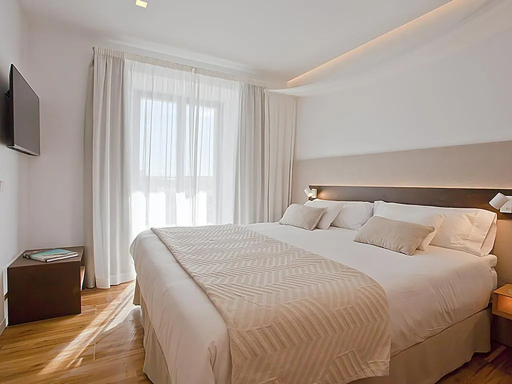 Double or Twin SUPERIOR WITH TERRACE Room, Ynaira Hotel & Spa, Majorca