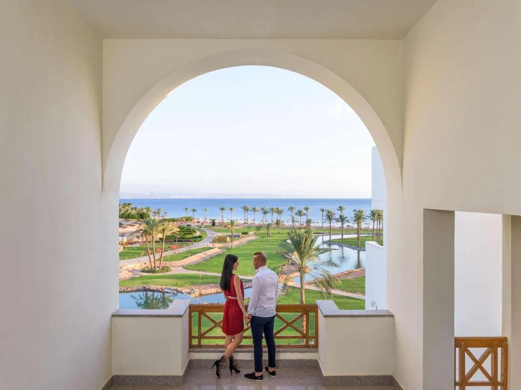 TWIN CLASSIC SEA VIEW Room, Movenpick Resort Taba, Red Sea Riviera