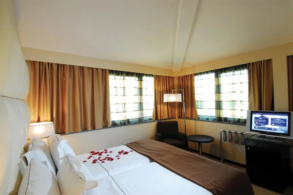 General view, Cosmopolitan Hotel, Florence