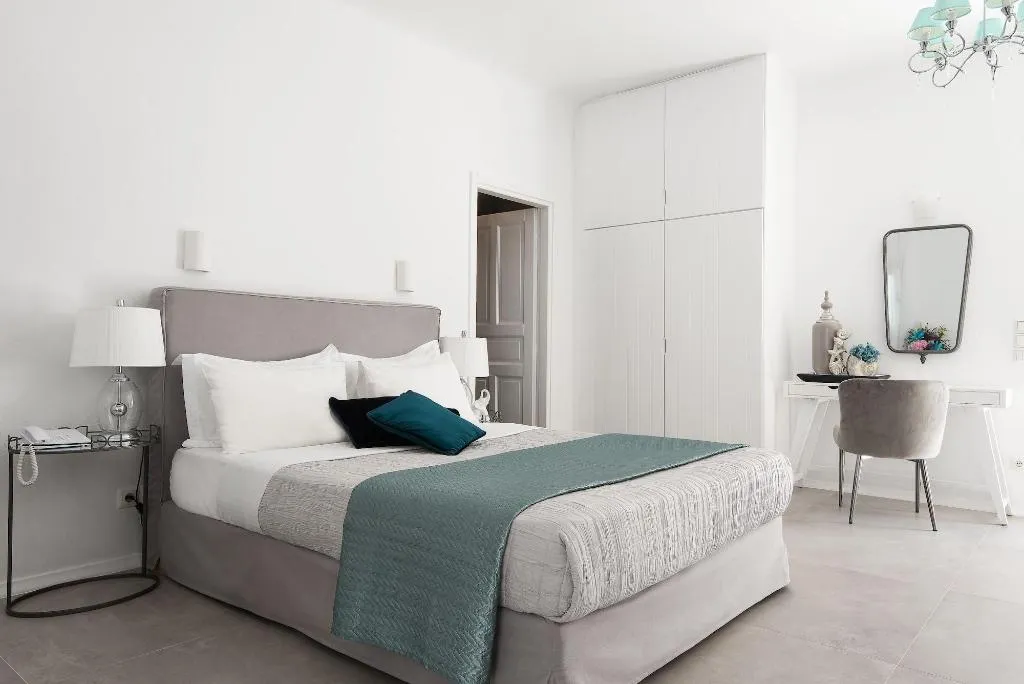 Room, Riva Suites, Mykonos