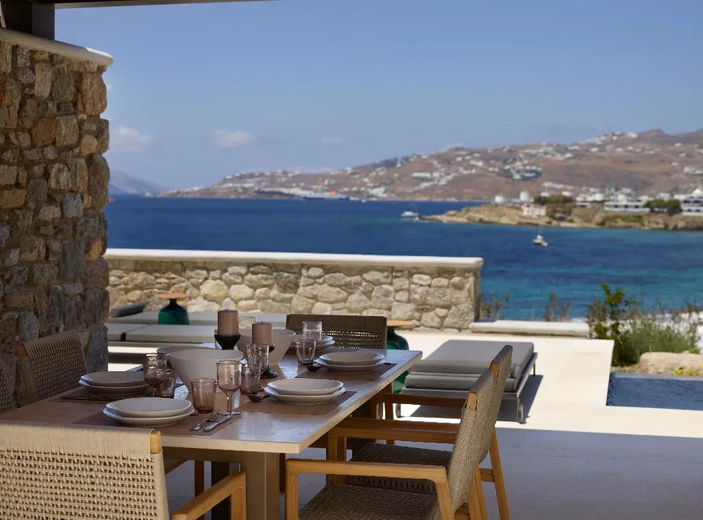 VILLA THREE BEDROOMS WITH PRIVATE POOL Room, Bonzoe Suites & Villas, Mykonos