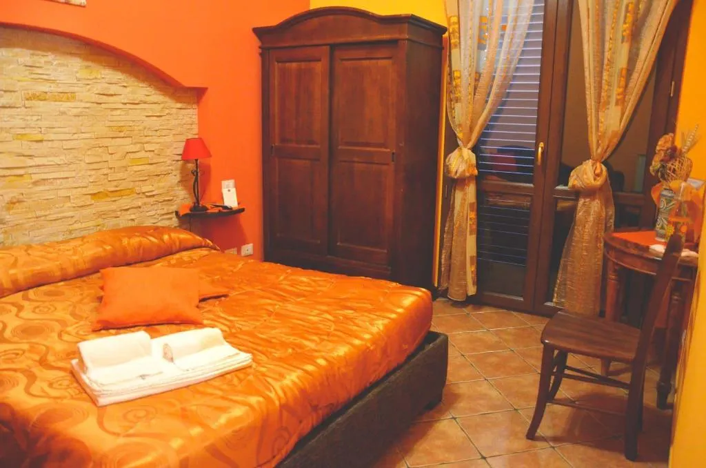 Room, Il Quadrifoglio, Palermo