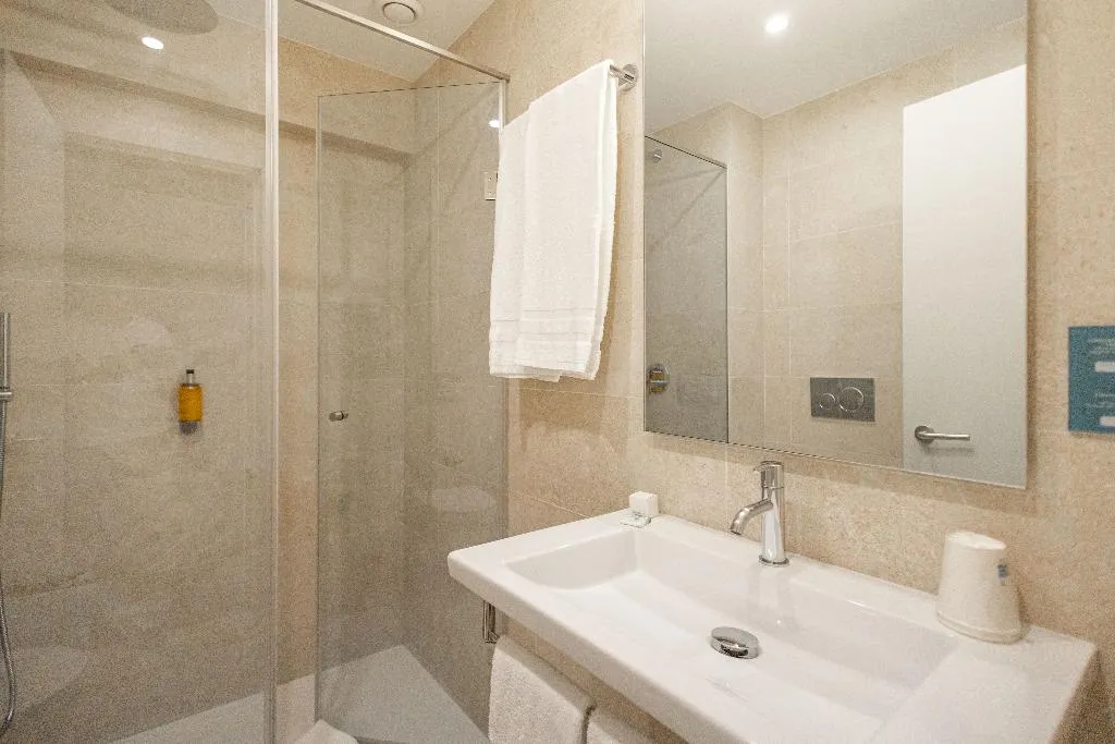 SINGLE CITY VIEW Room, Navarras, Porto