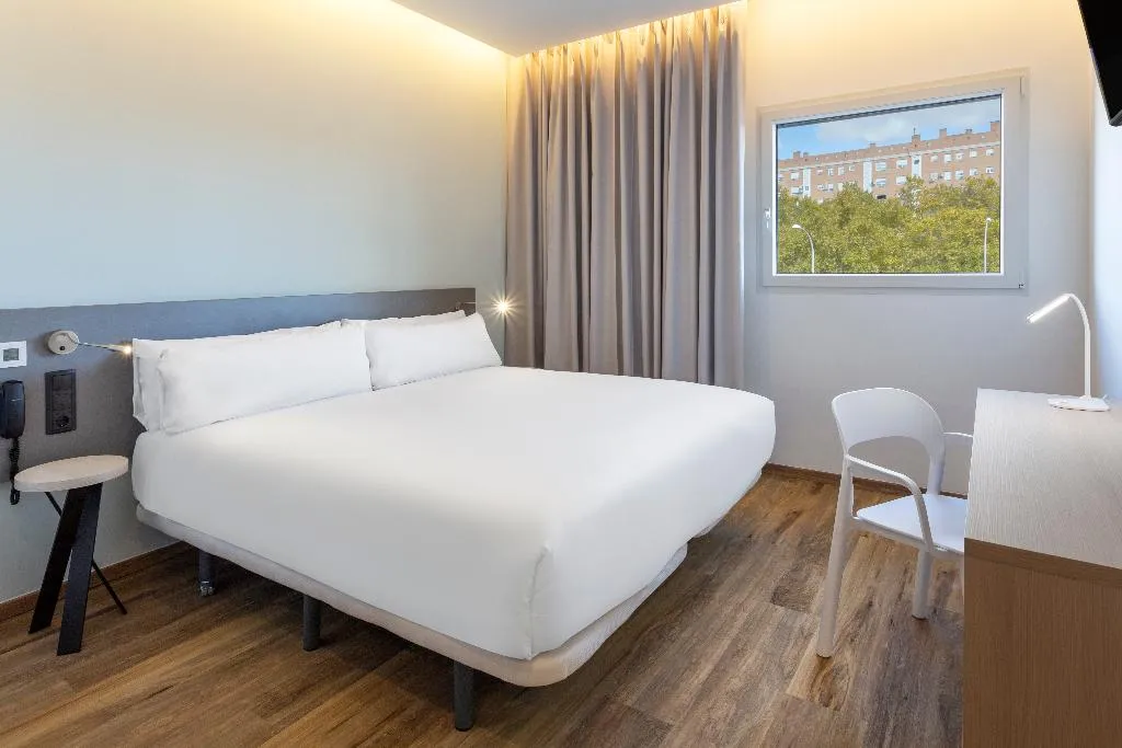 DOUBLE STANDARD Room, B&B HOTEL Madrid Alcorcon, Madrid