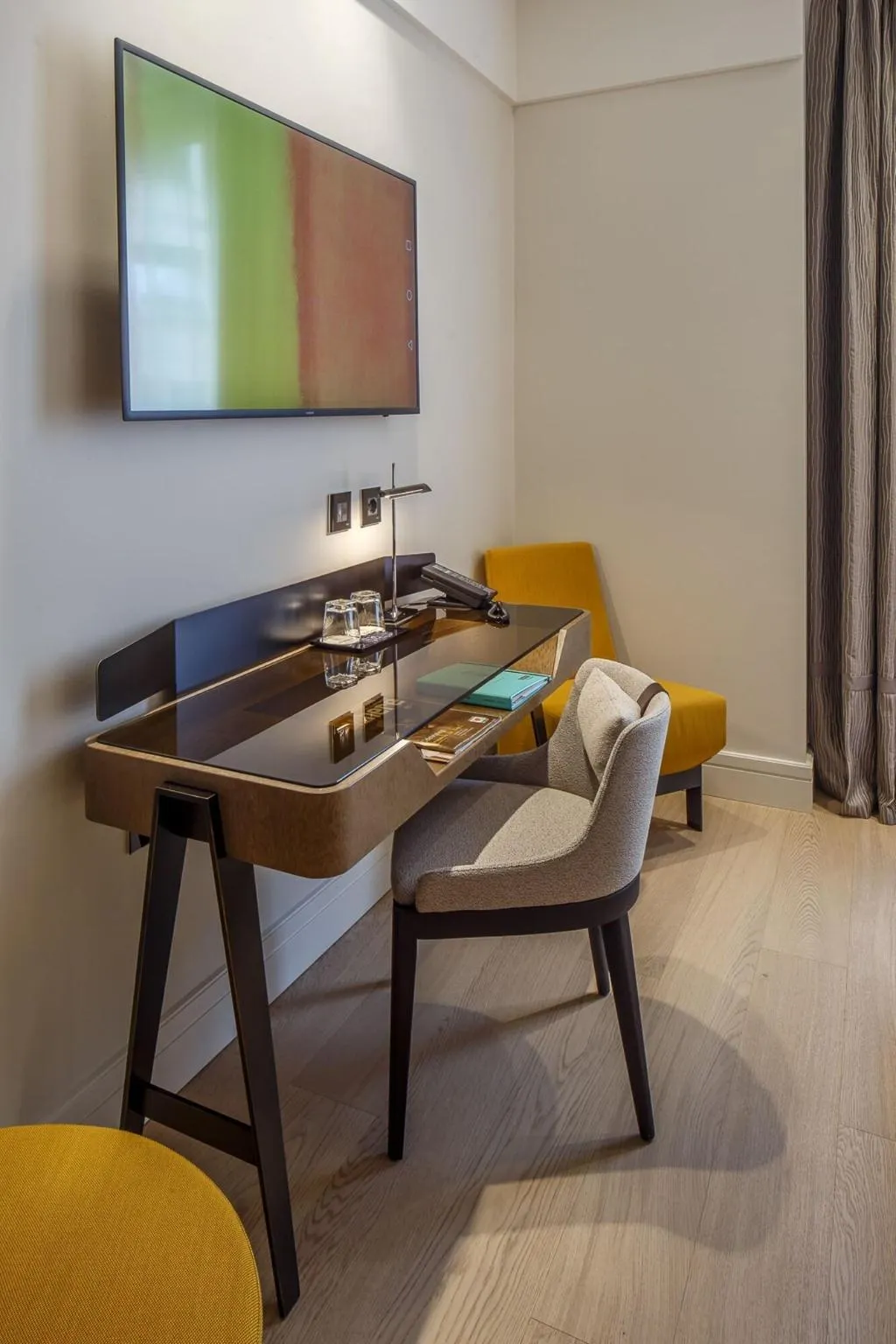 DOUBLE PREMIUM Room, Cavour, Milan