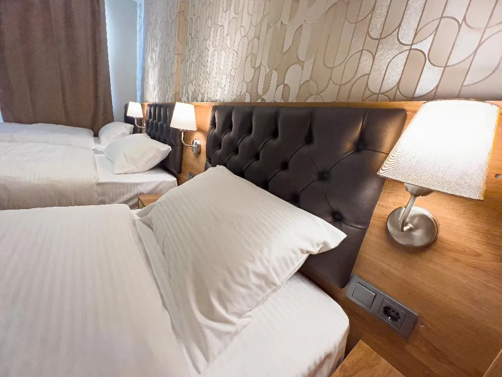 TRIPLE STANDARD Room, Helen Inn Hotel, Izmir