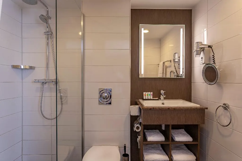 DOUBLE STANDARD Room, Avenue, Amsterdam