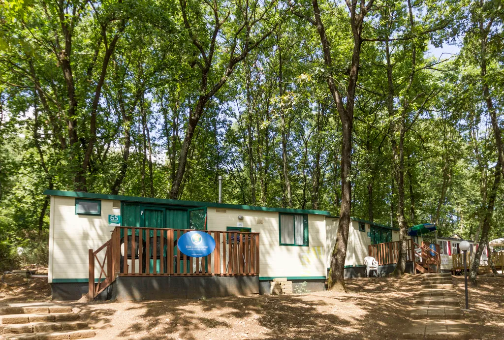 BUNGALOW CAPACITY 5 Room, hu I Pini Village, Rome