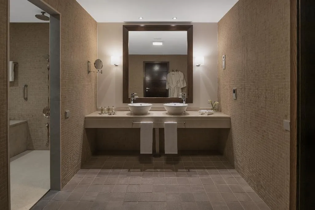 SUITE STANDARD Room, DoubleTree by Hilton La Torre Golf Resort & Spa, Costa Blanca