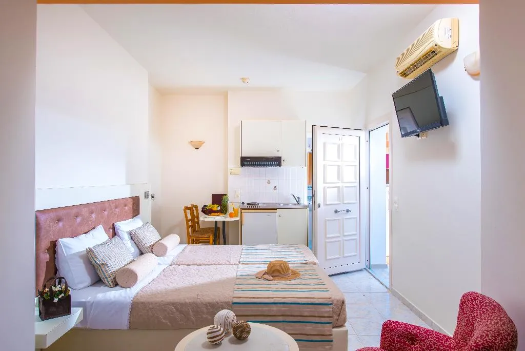 STUDIO CAPACITY 2 Room, Irida Apartments Malia by Estia, Crete
