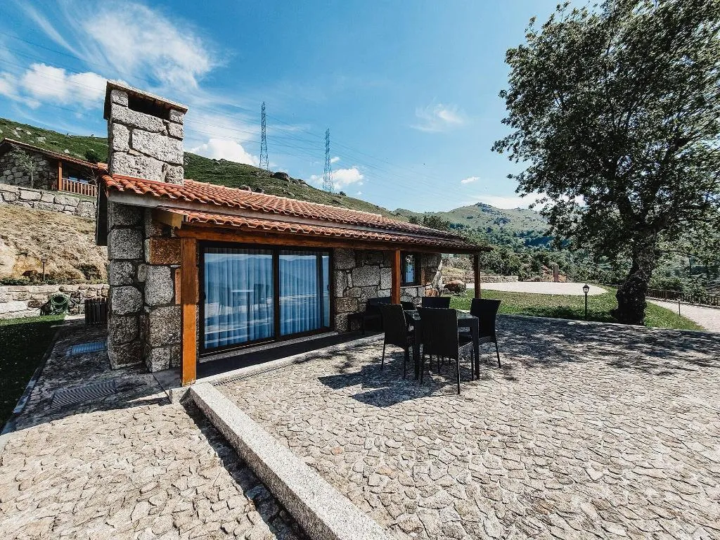 Room, Pousadela Village, Porto