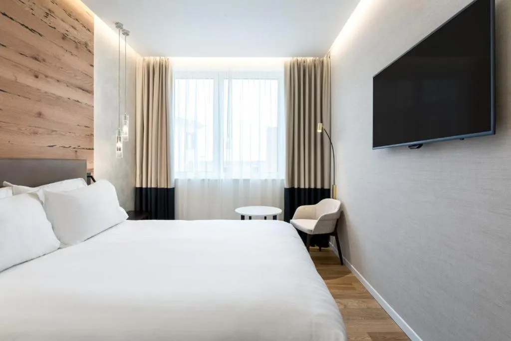 Room, AC Hotel Venezia, Venice