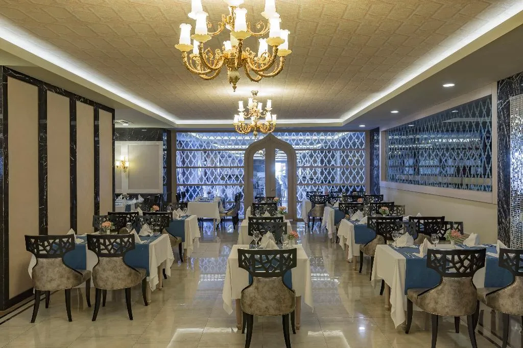 Restaurant, Royal Alhambra Palace, Antalya