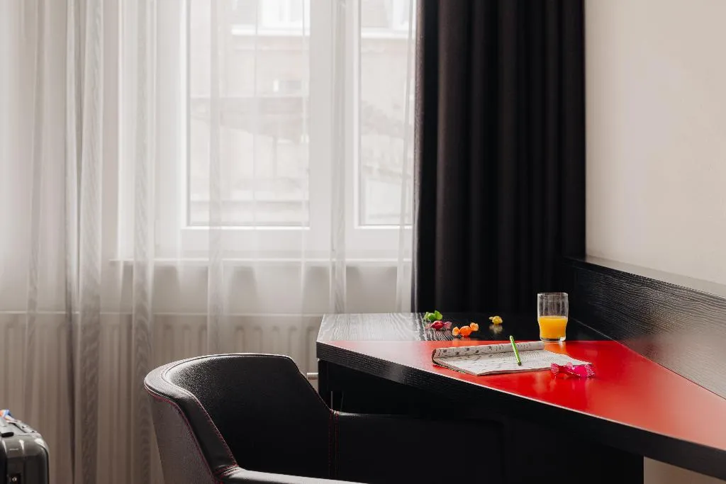 TWIN COMFORT Room, Leonardo Boutique Hotel Maastricht City Center, Amsterdam
