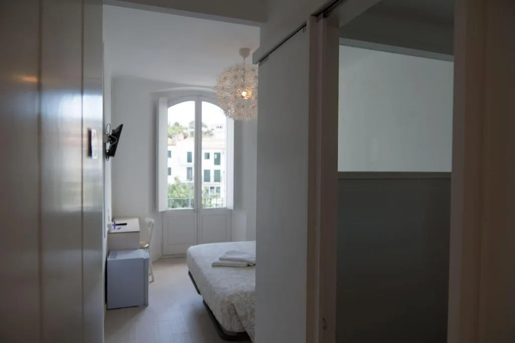 Room, Hostal Marina Cadaqués, Costa Brava
