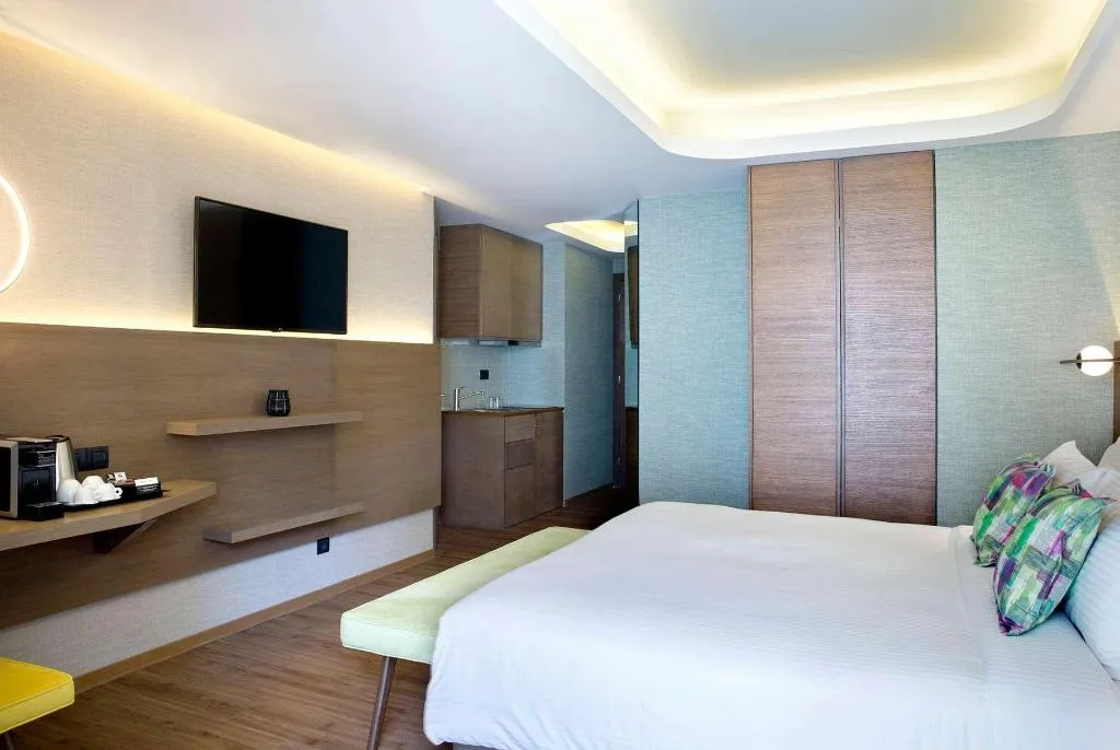 Room, ZEUS Essence Wyndham Athens Residence, Athens