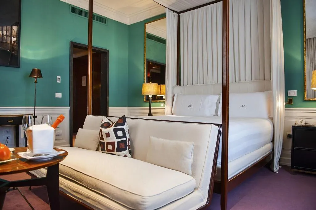 Room, J.K. Place Roma - The Leading Hotels o/t World, Rome