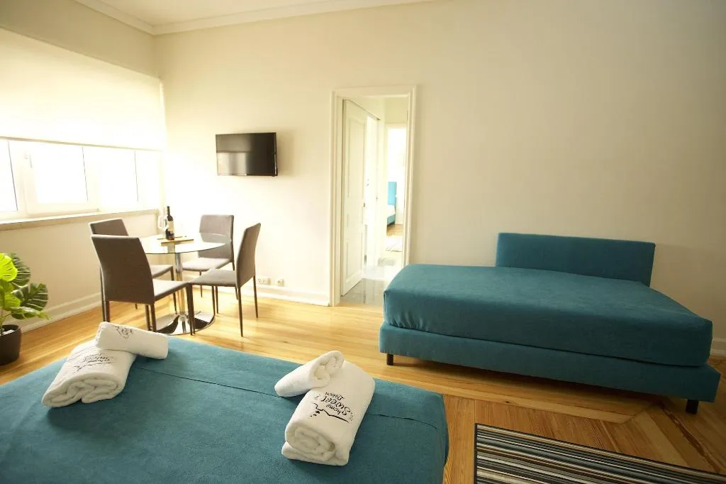 Room, Home Sweet Lisbon, Lisbon